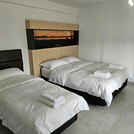 Appartement Casa Cristian à Turda Extérieur photo
