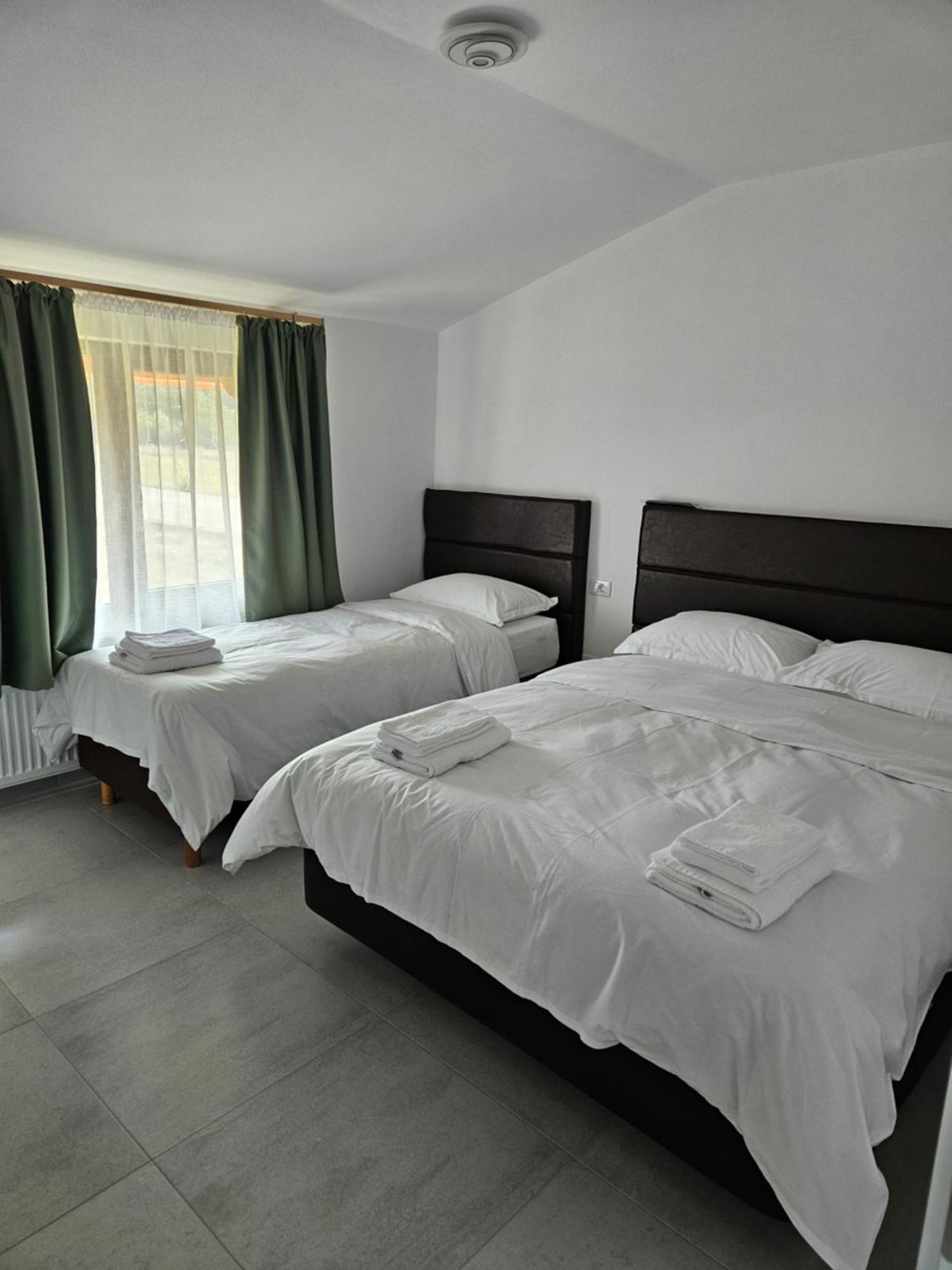 Appartement Casa Cristian à Turda Extérieur photo
